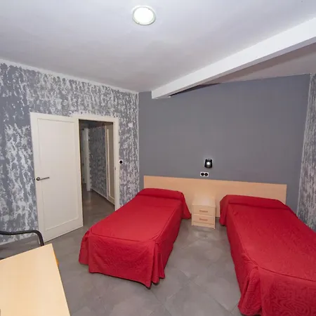 Virginia Guest house 2*
